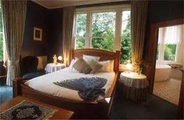Charlotte Jane Otel Christchurch